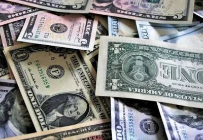 Богдан Данилишин - В апреле украинцы побили 4-летний рекорд по продаже валюты - facenews.ua