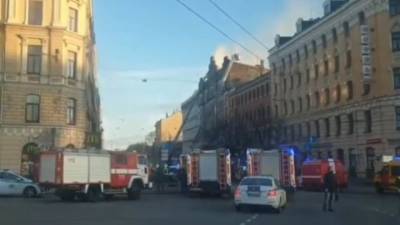 Восемь человек заживо сгорели в рижском хостеле - vesti.ru - Япония - Рига - Латвия
