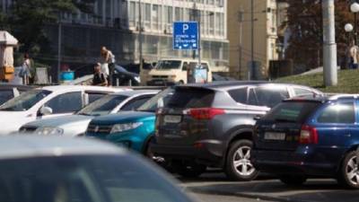В Киеве планируют увеличить численность инспекторов по парковке – КГГА - hubs.ua - Киев