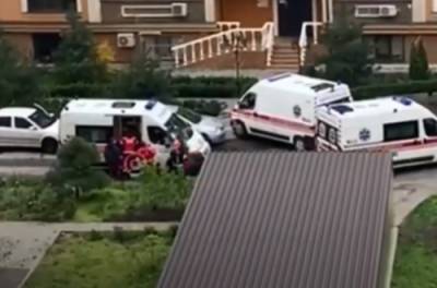 В Одессе в многоэтажке оборвался лифт, в котором было 8 человек. ВИДЕО - from-ua.com - Одесса - Гсчс