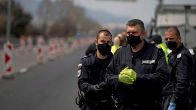 По старому сценарию: Болгария заподозрила россиян во взрывах - vesti.ru - Грузия - Болгария
