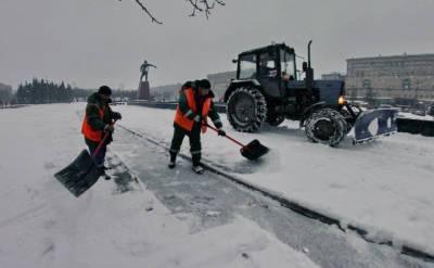 Дорожные службы Ленобласти усиленно очищают дороги после снега - ivbg.ru - Ленинградская обл. - Бокситогорск