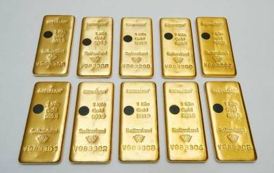 Цена на золото на недельном минимуме из-за роста доходности госбондов США - smartmoney.one - London - Reuters