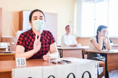 Психолог рассказал, как снизить стресс на экзаменах - aif.ru