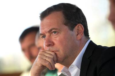 Дмитрий Медведев - «Нормальная часть общества»: Медведев рассказал о своем отношении к оппозиции - vm.ru