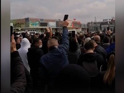 Виталий Борзенко - Причину блокировки рынков назвали власти Аксайского района - privet-rostov.ru - район Аксайский