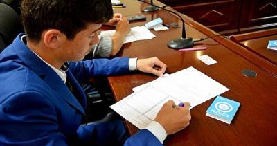 Эмомали Рахмон - В Рушане завершился второй этап конкурса на поступление в ВУЗ по президентской квоте - dialog.tj - Таджикистан - район Рушанский