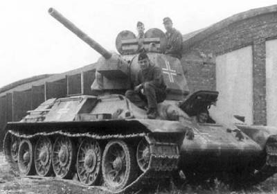 Что немцы детали с трофейными танками Т-34 - russian7.ru - Рига