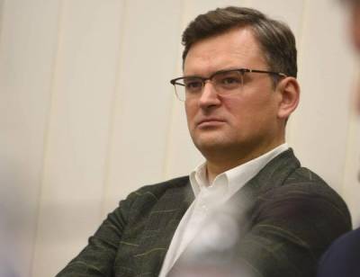 Владимир Зеленский - Владимир Путин - Андрей Ермак - Дмитрий Кулеба - Украина по логике РФ должна ждать, пока ее порежут как салями, - Кулеба - news.bigmir.net - Россия - Украина