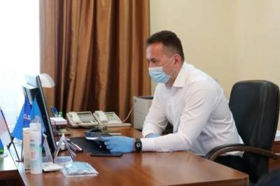 Мэр Нового Уренгоя отчитается о работе в пандемию и пойдет на праздниках убирать мусор - znak.com - Новый Уренгоя