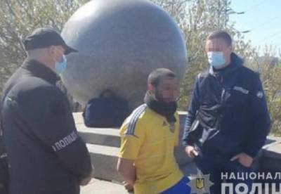 Андрей Крищенко - Тело без головы в сумке: задержан подозреваемый в убийстве мужчины (видео) - facenews.ua - Киев - Киевская обл. - Голосеевск