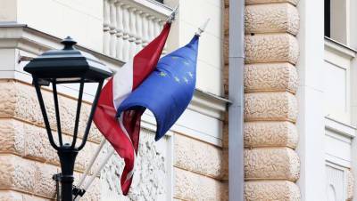 Посольство России в Латвии заявило об ответственности Риги за высылку дипломата - gazeta.ru - Эстония - Литва - Рига - Латвия