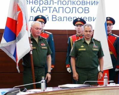 Владимир Якушев - Андрей Картаполов - Зам Шойгу, освобождавший Пальмиру, начинает предвыборную кампанию в Госдуму с Тюмени - znak.com - Тюмень - Тюменская обл. - Уральск