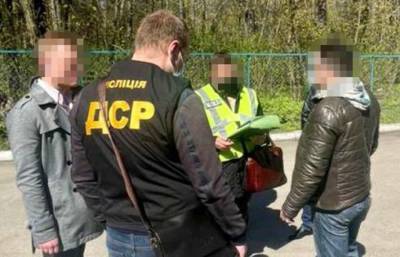 Директор киевского пансионата вымогал взятки за поселение пожилых людей - lenta.ua - Киев