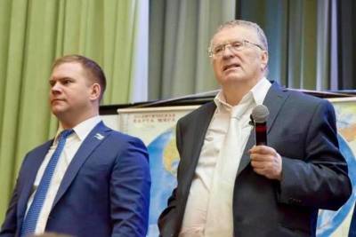 Александр Коркин - Депутат Заксобрания Свердловской области покинул ЛДПР - eburg.mk.ru - Свердловская обл.