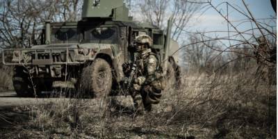 Боевики на Донбассе 15 раз нарушали перемирие: один украинский военный ранен - nv.ua - Донбасс