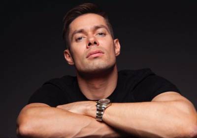 Стас Пьеха - «Выходил только ночью»: Стас Пьеха рассказал, как две недели жил в туалете - gazeta.a42.ru