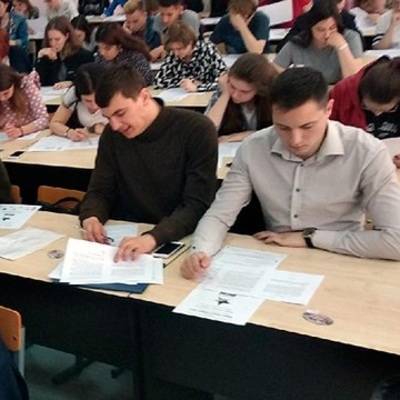 Акция "Диктант Победы" пройдет сегодня более чем в 80 странах - radiomayak.ru - Португалия - Люксембург - Ливан