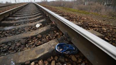 В Ивановской области под колесами служебного поезда погиб мужчина в наушниках - runews24.ru - Ивановская обл.