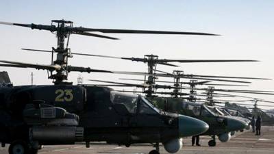Российские ударные вертолеты заметили в районе баз США в Сирии - piter.tv - Сирия