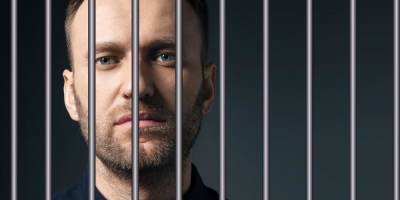 Алексей Навальный - Сто дней Навального в тюрьме, бегство его сторонников и граффити в Петербурге: о чем пишут политические телеграм-каналы - ruposters.ru - Санкт-Петербург