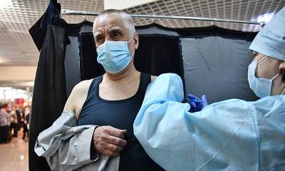 Светлана Стригункова - Пункты вакцинации в Подмосковье примут пациентов в майские праздники - tvc.ru - Московская обл.