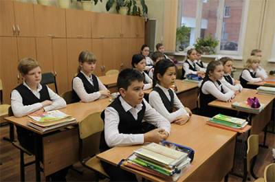 Руслан Болотов - В Иркутске в 2021 году создадут четыре образовательных комплекса - runews24.ru - Иркутск