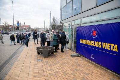 В Вильнюсе за три дня использовано 13,3 тыс. вакцин, партия закончится на этой неделе - obzor.lt - Литва - Вильнюс