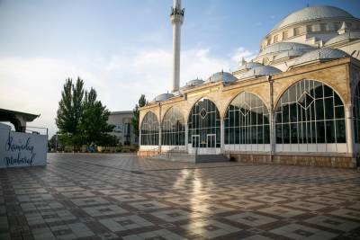 Абдулпатах Амирханов - В Дагестане 13 и 14 мая будут выходными в связи с празднованием Ураза-байрама - etokavkaz.ru - респ. Дагестан