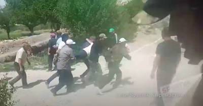Из-за инцидента со стрельбой на Таджикистан стягивает на границу с Киргизией военную технику - nakanune.ru - Киргизия - Таджикистан