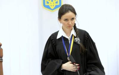 Петр Порошенко - Царевич вернулась на работу в Печерский суд Киева - korrespondent.net - Киев
