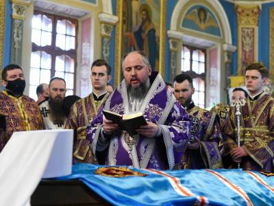 Иисус Христос - ПЦУ: Чистый четверг для христиан – это не про генеральную уборку помещений, мытье окон или стирку - gordonua.com - Украина