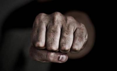 В Югре мужчина систематически избивал троих детей и беременную женщину - news.megatyumen.ru - Сургут - Югра