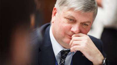 Александр Гусев - Губернатор оценил вяло падающую статистику по ковиду в Воронежской области - vestivrn.ru - Воронежская обл.