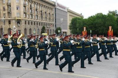В Волгограде Парад Победы отрепетируют 3 и 5 мая - volg.mk.ru - Волгоград