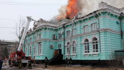 Василий Орлов - Михаил Мурашко - «Переживали больше за пациента, чем за себя»: хирурги из Благовещенска рассказали об операции во время пожара - russian.rt.com - Амурская обл. - Благовещенск
