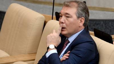 Леонид Калашников - В Госдуме дали ответ на введение санкций против Россотрудничества в Украине - gazeta.ru