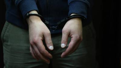 Замначальника таможенного поста Ростовской таможни задержан за взятку - iz.ru