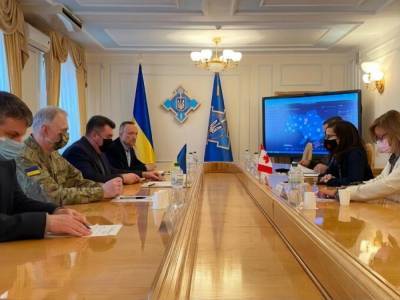 Алексей Данилов - СНБО разрабатывает сценарии реагирования на возможную агрессию со стороны России - gordonua.com - Россия - Украина - Канада