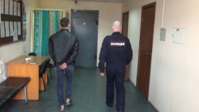 За автомойщиком, угнавшим машину клиента, устроили погоню со стрельбой - vesti.ru - Приморье край - Владивосток