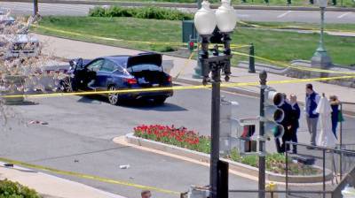 Автомобиль сбил двух полицейских у Конгресса США - obzor.lt