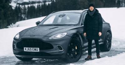 Себастьян Феттель - Aston Martin - Себастьян Феттель снялся в рекламе премиального кроссовера Aston Martin (видео) - focus.ua - Бахрейн