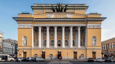 Сахалинский автолюбитель извинился перед жителями Петербурга за дрифт около театра - nation-news.ru - Ленинградская обл. - Петербурга