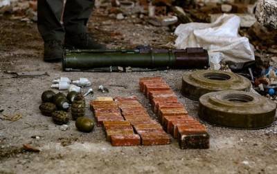 На Донбассе обнаружили схрон боеприпасов боевиков - ru.slovoidilo.ua