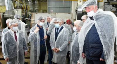 Олег Николаев - Николаев предложил добавлять в школьные обеды сушеную картошку местного производства - pg21.ru