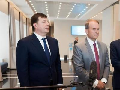 Виктор Медведчук - Алексей Гончаренко - Тарас Козак - ГБР расследует возможную госизмену со стороны Козака и Медведчука – нардеп - gordonua.com