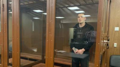 Эдвард Бил - Эдуард Биль - Ограничение на выход из дома и запрет на вождение: суд избрал меру пресечения блогеру Эдварду Билу по делу о ДТП - russian.rt.com - Москва