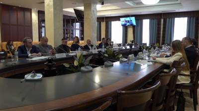 Вадим Волченко - Южные регионы России поддержали срочную легализацию гестхаусов. - riafan.ru - Крым