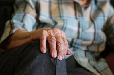 107-летняя жительница Сербии успешно привилась от коронавируса - aif.ru - Сербия