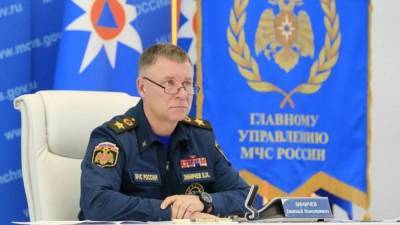 Евгений Зиничев - Зиничев поздравил огнеборцев и ветеранов с Днем пожарной охраны - iz.ru